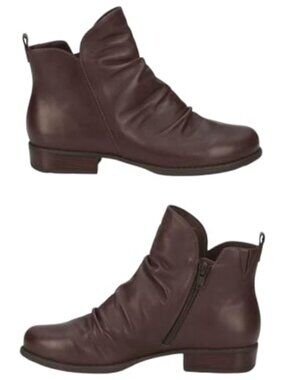 Walking Cradles Lilith Women Bootie, Brown, Size 9.5 M